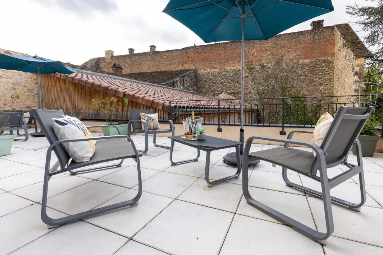 Hotel-Restaurant Des Augustins Saint-Cyprien  Exterior photo